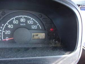 軽トラ　バッテリーマーク　250323