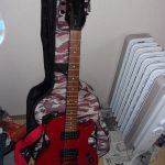エレキギター　250512