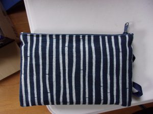 通帳入れ　251107