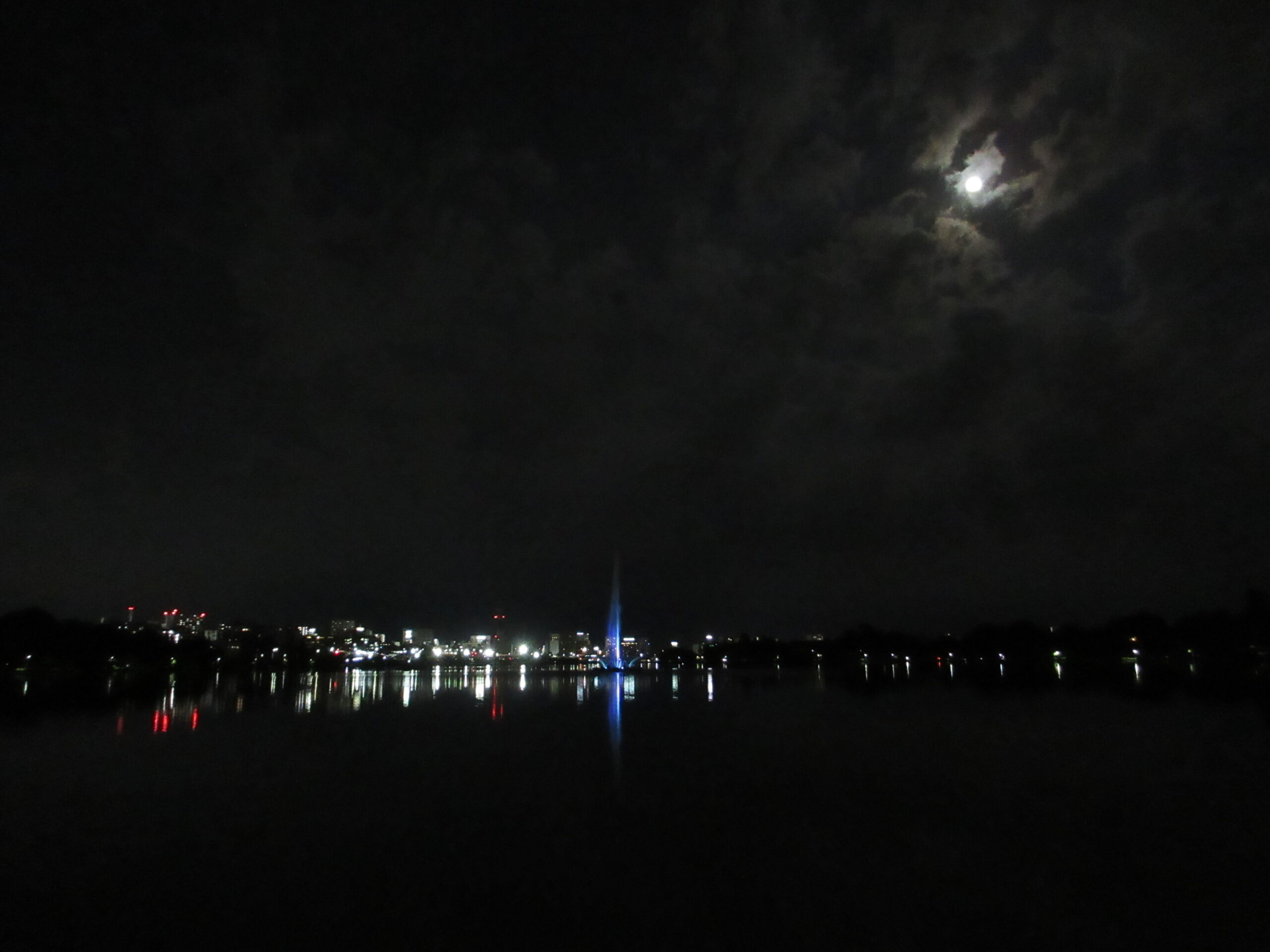 夜　千波湖　260930